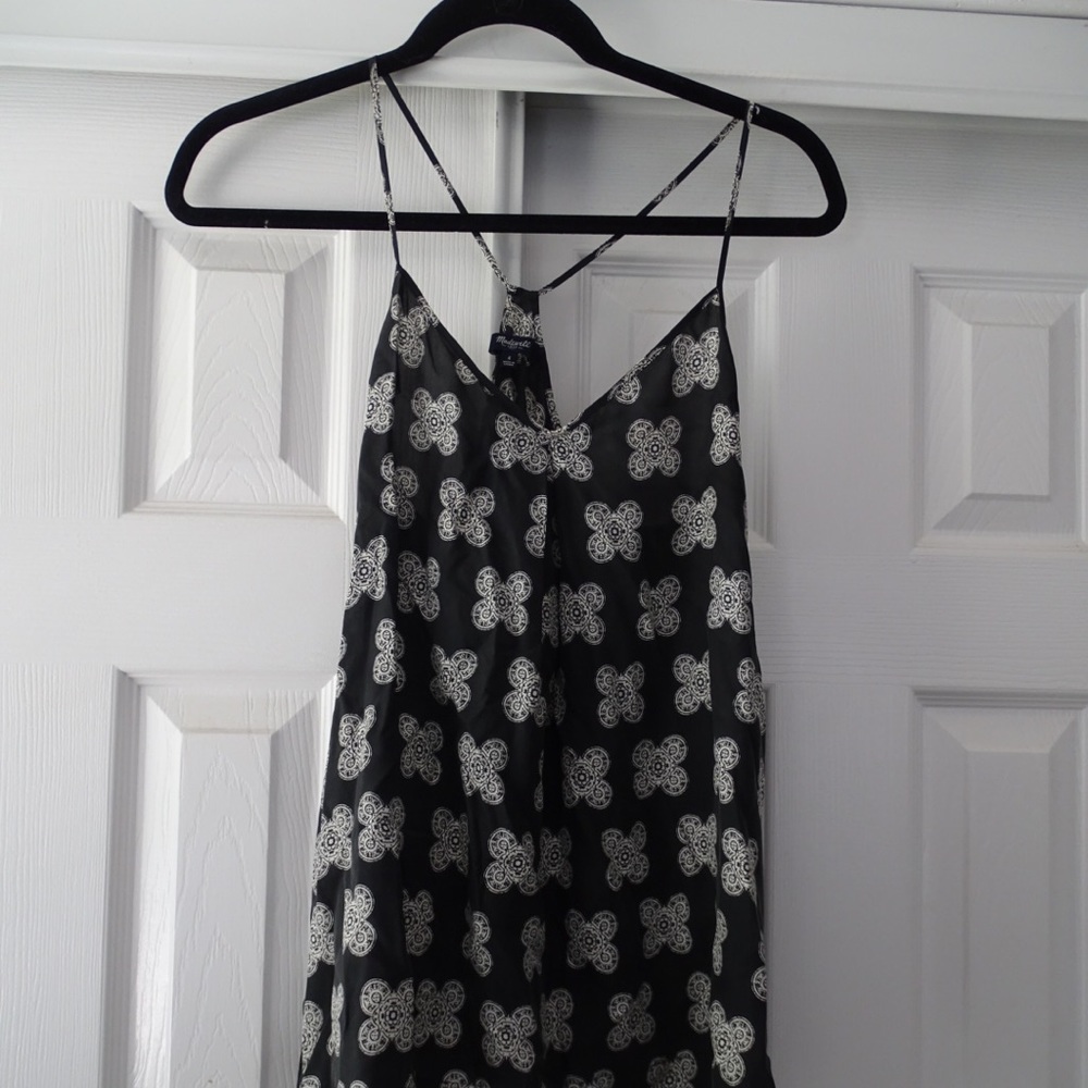 Sleeveless Blouse